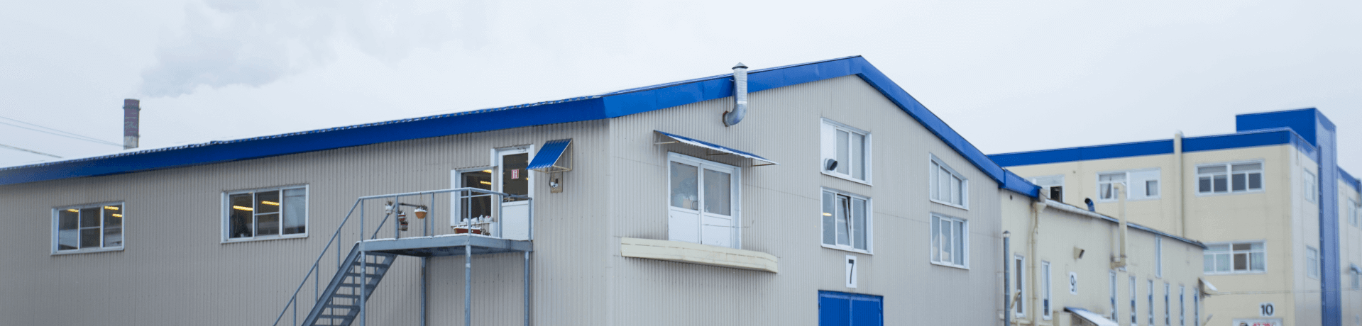 Ангары строятся по быстровозводимой технологии